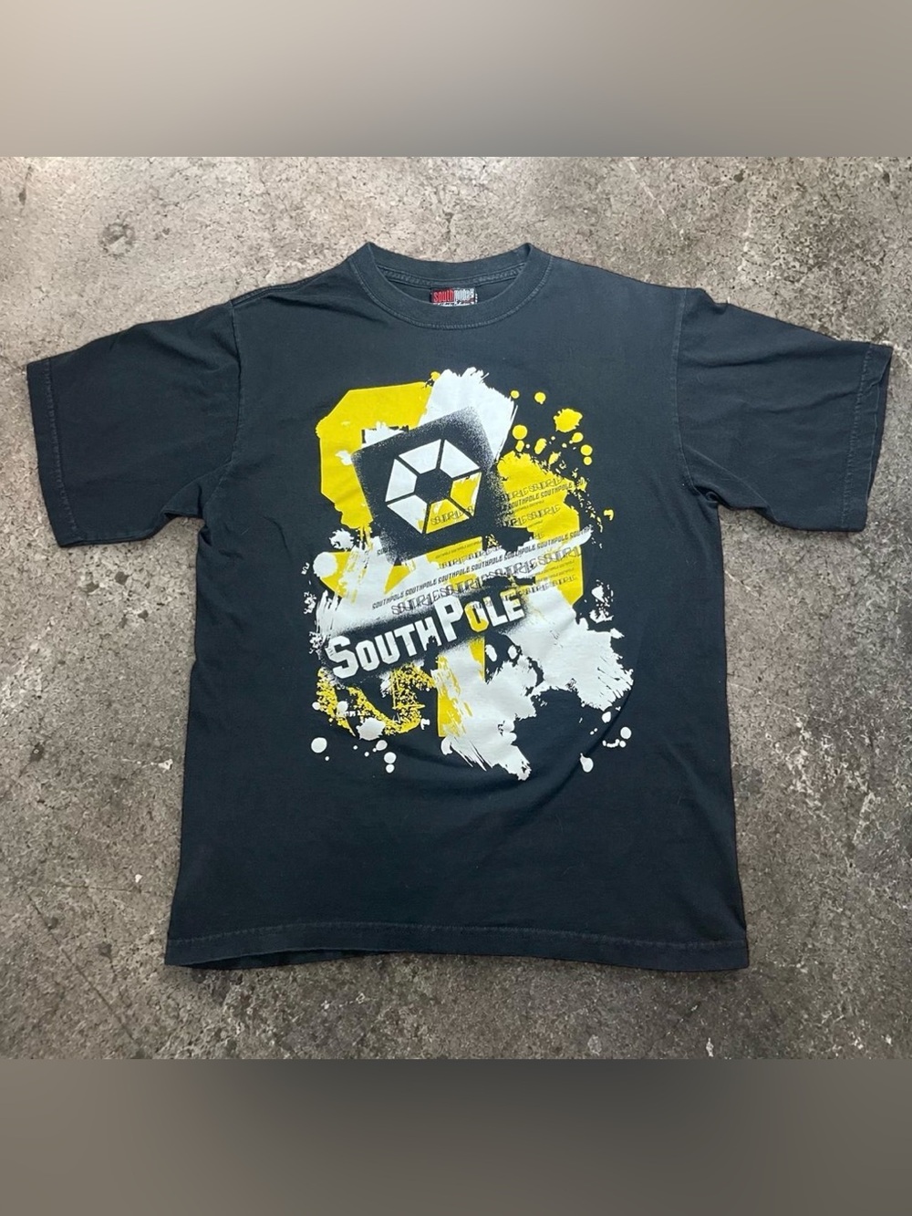 Y2K Skater South Pole Men’s Black Graphic Tee with Yellow & White Print Size XL